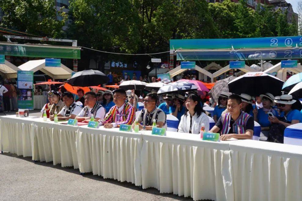 产进社区 点亮便民生活圈不朽情缘电子游戏怒江特